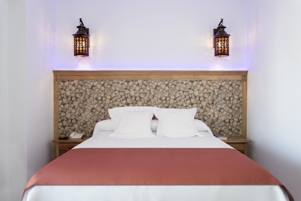 Hostal Alhambra - Adults Only ネルハ エクステリア 写真
